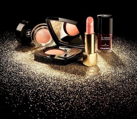 chanel christmas 2015 makeup collection|Chanel Holiday 2014 Makeup: Collection Plumes Precieuses de Chanel.